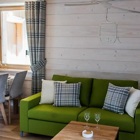 Appartement Kuznice 13 *