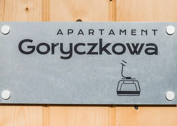 Apartment Kuznice 13 *